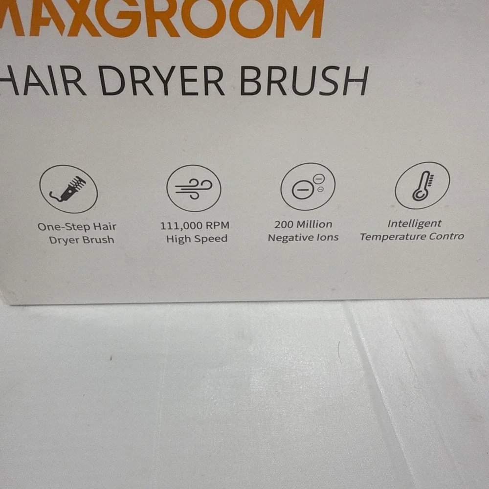 Maxgroom Factory Sealed New Hair‎ blow dryer brush High Speed Negative Ions